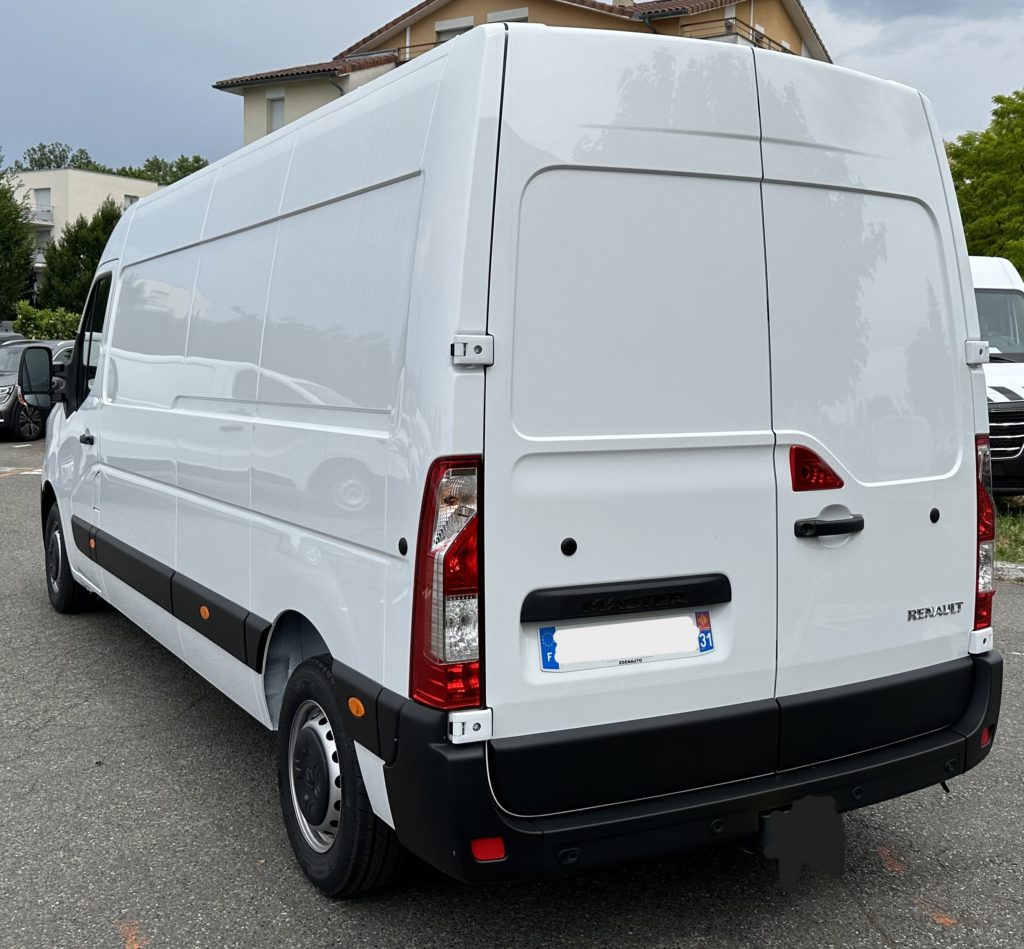 Leasing utilitaire, fourgon accessible autoentrepreneur, société sans bilan jeune entreprise, avec FIMALOC