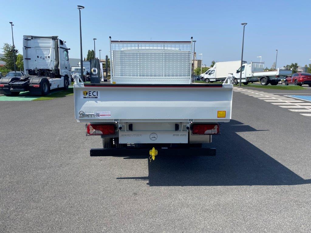 Leasing utilitaire camion benne Mercedes Sprinter: accessible autoentrepreneur, société sans bilan jeune entreprise, avec FIMALOC