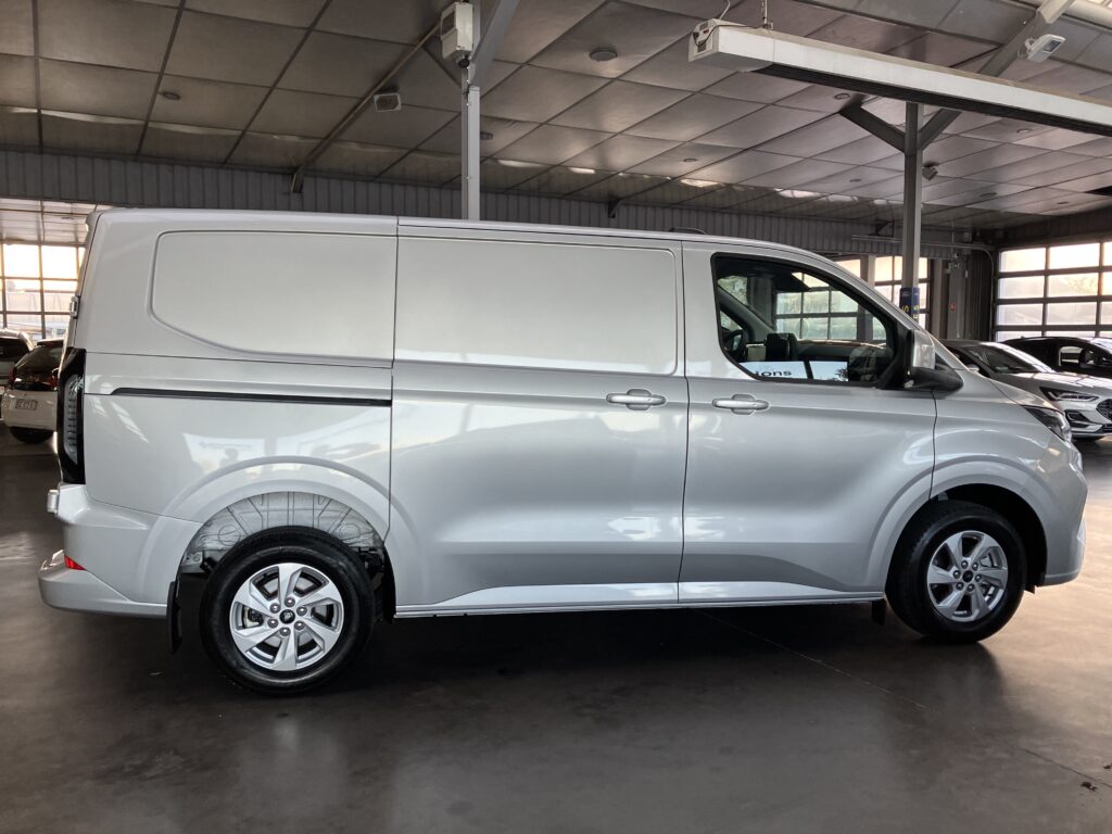 Leasing utilitaire professionnel Fourgon FORD TRANSIT CUSTOM accessible auto entrepreneurs et sociétés sans bilan FIMALOC à Toulouse et Occitanie