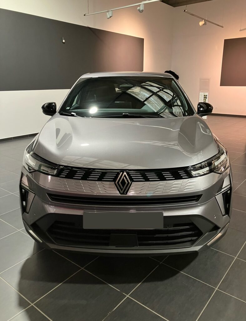 Leasing voiture professionnel Renault Symbioz accessible auto entrepreneur, société sans bilan jeune entreprise avec FIMALOC Toulouse et Occitanie