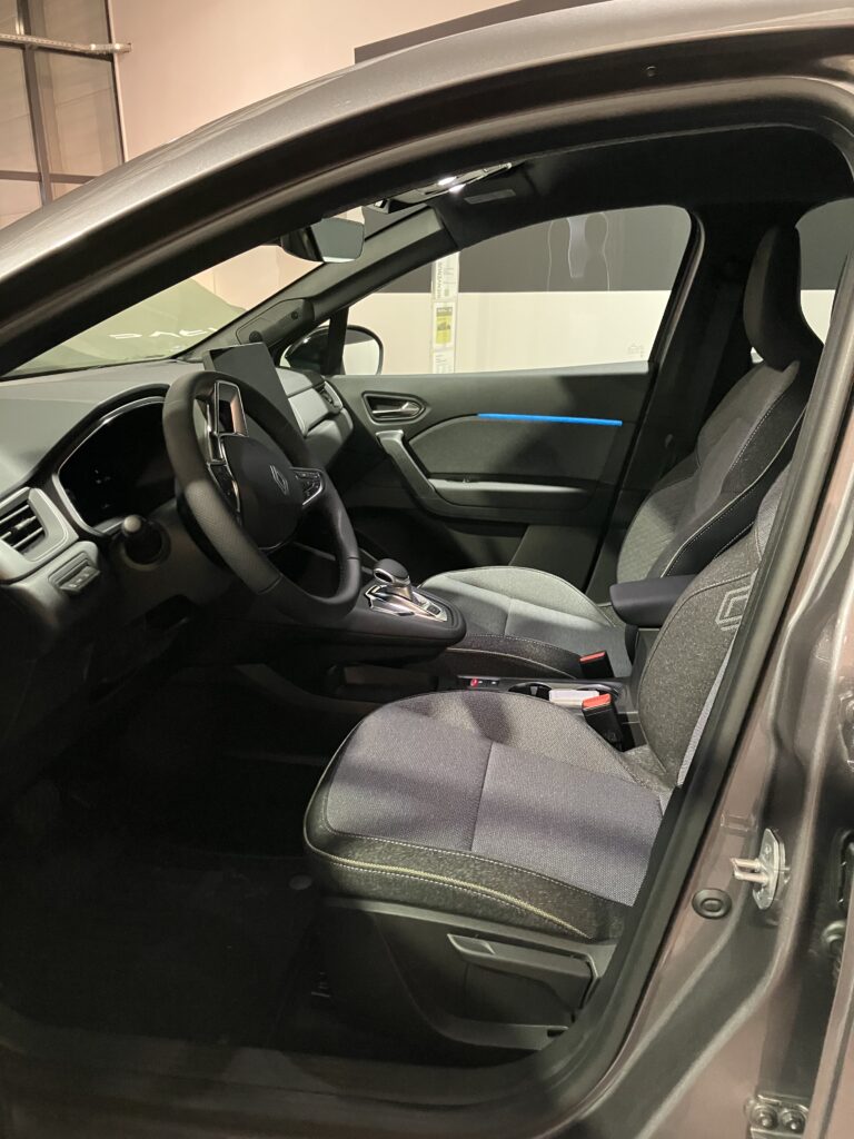 Leasing voiture professionnel Renault Symbioz accessible auto entrepreneur, société sans bilan jeune entreprise avec FIMALOC Toulouse et Occitanie