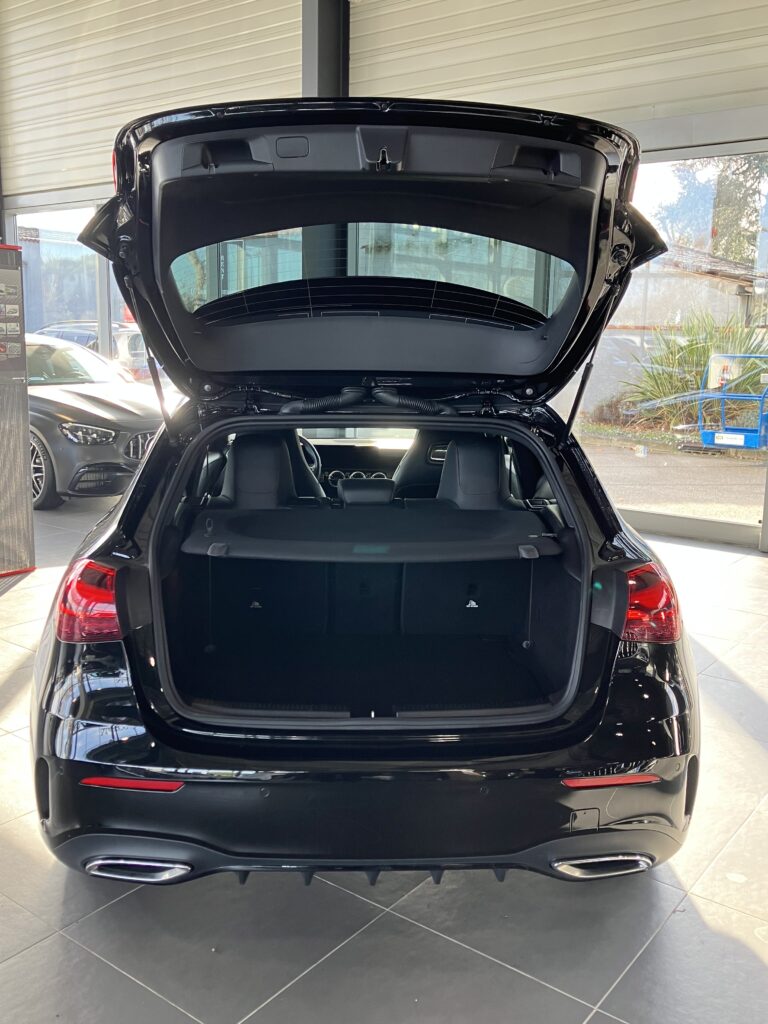 Leasing voiture professionnel Mercedes Classe A AMG accessible auto entrepreneur, société sans bilan jeune entreprise avec FIMALOC Toulouse et Occitanie (Montpelier, Nîmes, Perpignan...)