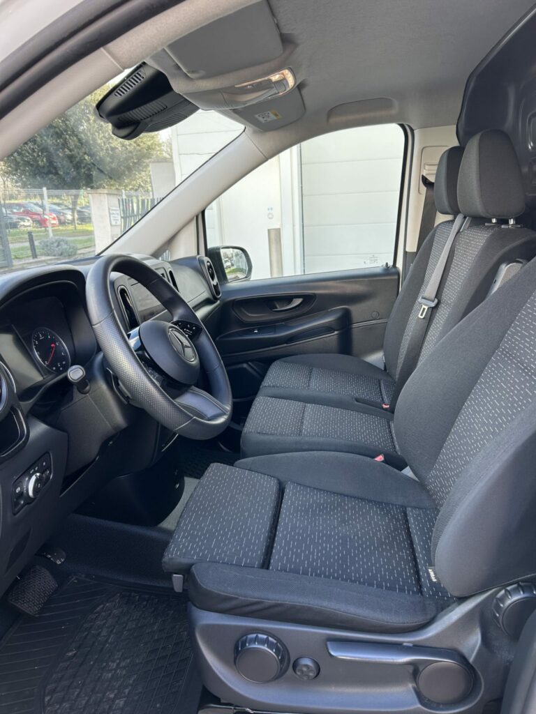 Leasing utilitaire professionnel MERCEDES VITO accessible auto entrepreneur, société sans bilan jeune entreprise avec FIMALOC TOULOUSE OCCITANIE