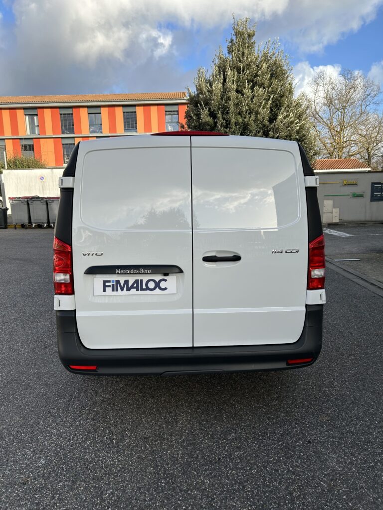 Leasing utilitaire professionnel MERCEDES VITO accessible auto entrepreneur, société sans bilan jeune entreprise avec FIMALOC TOULOUSE OCCITANIE