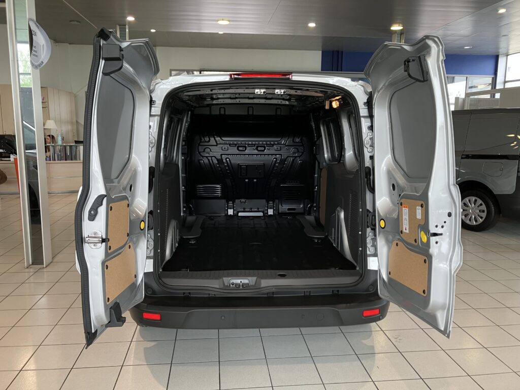 Leasing professionnel véhicule utilitaire, tourisme, société. Accessible autoentrepreneur, société sans bilan jeune entreprise, avec FIMALOC