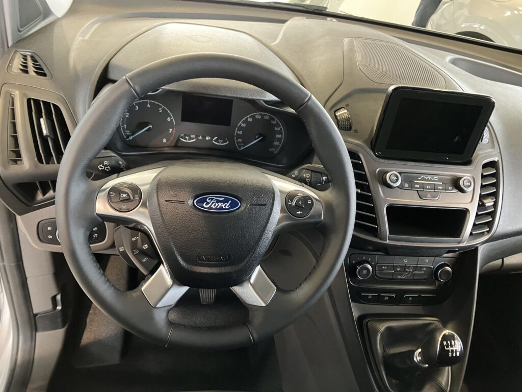 Leasing professionnel véhicule utilitaire FORD TRANSIT, tourisme, société. Accessible autoentrepreneur, société sans bilan jeune entreprise, avec FIMALOC