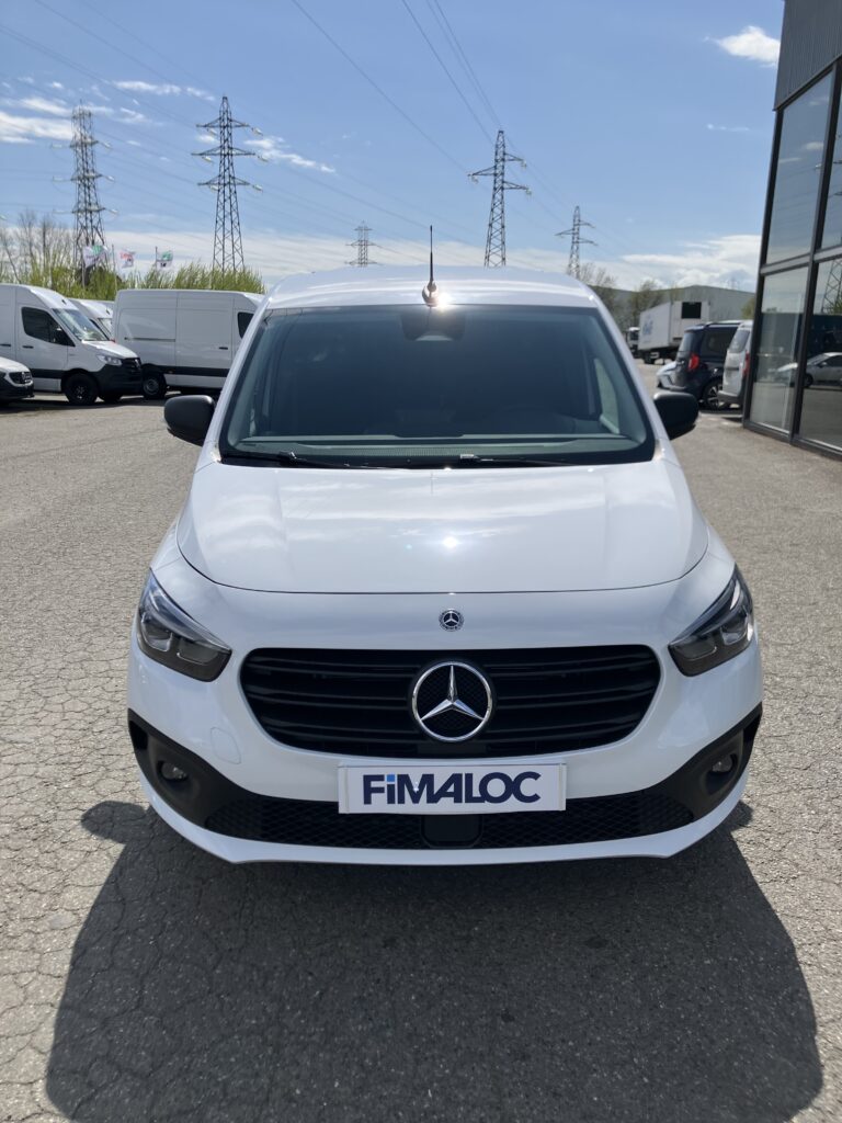 Leasing professionnel véhicule utilitaire, tourisme, société. Accessible autoentrepreneur, société sans bilan jeune entreprise, avec FIMALOC