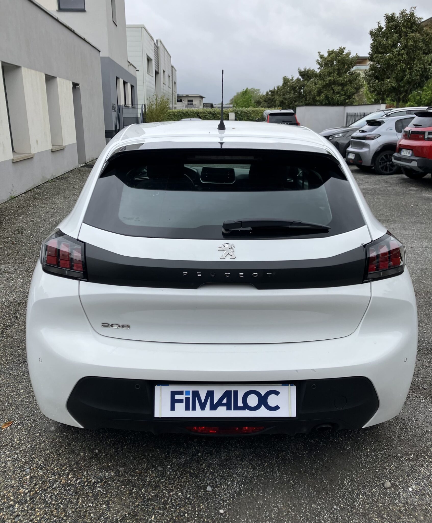 Leasing professionnel véhicule utilitaire, voiture de tourisme, voiture de société. Accessible autoentrepreneur, société sans bilan jeune entreprise, avec FIMALOC TOULOUSE